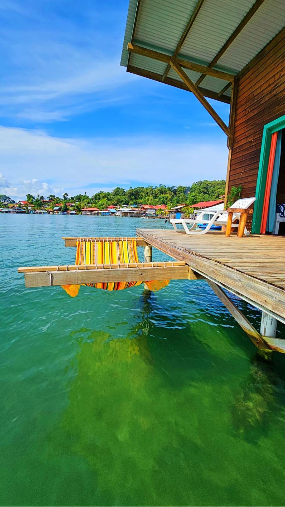 The Sea Monkey Hotel Bocas Town Bagian luar foto